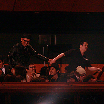 高橋ヒロシとやべきょうすけ　映画『クローズEXPLODE』完成披露試写会