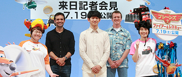 ボブス・ガナウェイ監督×フェレル・バロンPと瑛太、近藤春菜、箕輪はるか