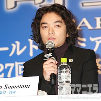 染谷将太、映画『寄生獣』完成報告会見にて