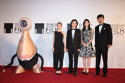 映画『寄生獣』ご一行