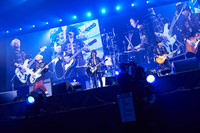 BUMP OF CHICKEN“WILLPOLIS 2014”劇場版より