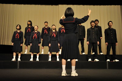 『くちびるに歌を』合唱部