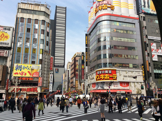 新宿歌舞伎町セントラルロード