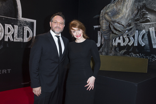 コリン・トレボロウ監督とブライス『ジュラシック・ワールド』