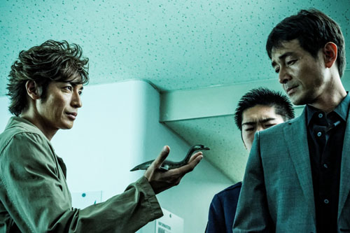 玉木宏と吉田栄作ら、映画『星籠の海 探偵ミタライの事件簿』（和泉聖治監督）より