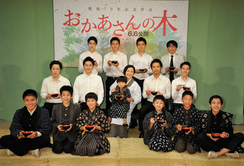 おしるこ！『おかあさんの木』完成会見にて