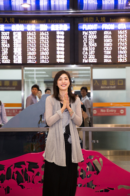 天海祐希、初の台湾＠台北松山空港