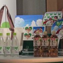 オリジナルデザインの熱中症対策グッズ_「バケモノの子」展 GREEN DA・KA・RAブース