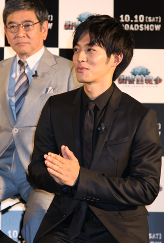 松坂桃李「父上、やっと明日会えますね」と岡田にメール