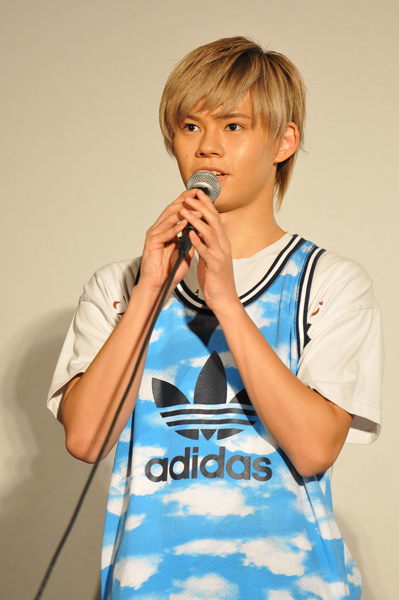 超特急のカイ、映画『サイドライン』完成披露上映会イベント