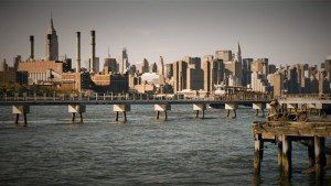 ブルックリンからの景観、映画『ニューヨーク 眺めのいい部屋売ります』より