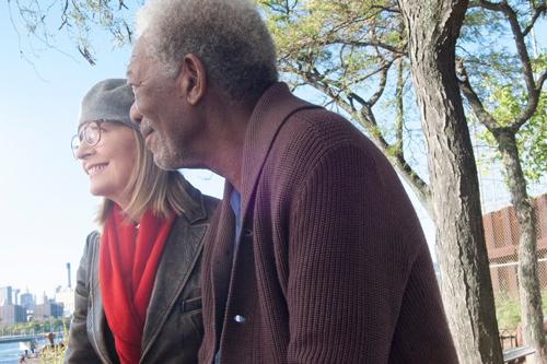 映画『ニューヨーク 眺めのいい部屋売ります』（原題 5 Flights Up ）のアレックスとルース