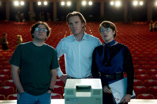 マイケル・スタールバーグ、マイケル・ファスベンダー、ケイト・ウィンスレット、映画『スティーブ・ジョブズ』より