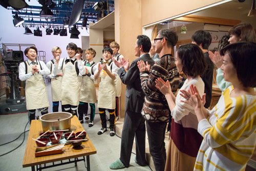 超特急、ドラマ「お義父さんと呼ばせて」キャスト陣を激励