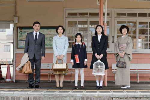 光石研、斉藤とも子、海音、成海璃子、藤田朋子、映画『無伴奏』（矢崎仁司監督）より