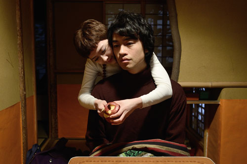 遠藤新菜と斎藤工、映画『無伴奏』（矢崎仁司監督）より