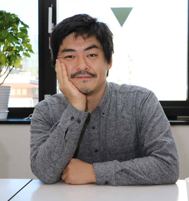 沖田修一監督インタビュー、映画『モヒカン故郷に帰る』