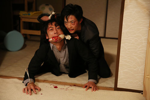 福士誠治と竜星涼、映画『シマウマ』（橋本一監督）より