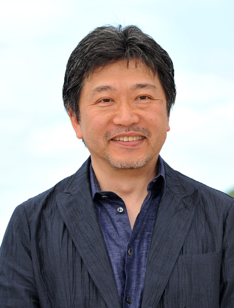 是枝裕和監督、第69回カンヌ国際映画祭フォトコールにて
