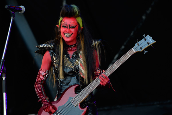 清野菜名（Ba）、TOKYO METROPOLITAN ROCK FESTIVAL2016にて