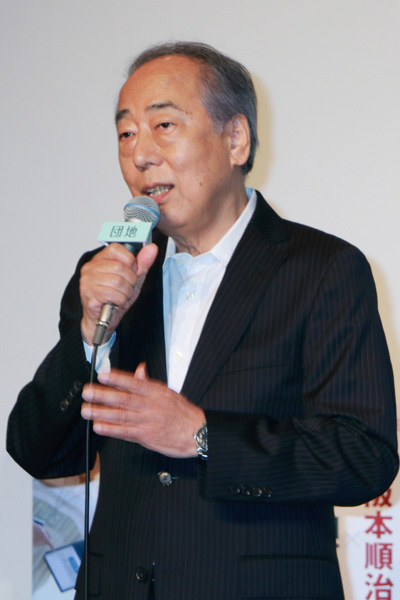 岸部一徳「（本作の設定にある）床下に隠れたくなるような経験はありませんが、ザ・タイガース時代にお手洗いを我慢した経験ではずかしい思いをしました」