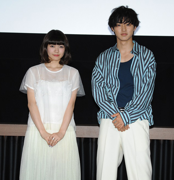 二階堂ふみ、山﨑賢人、映画『オオカミ少女と黒王子』福岡プロモーション