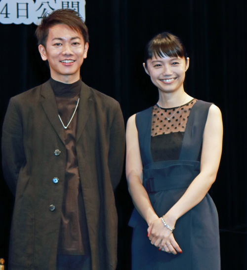 佐藤健と宮﨑あおい、１７歳を振り返る