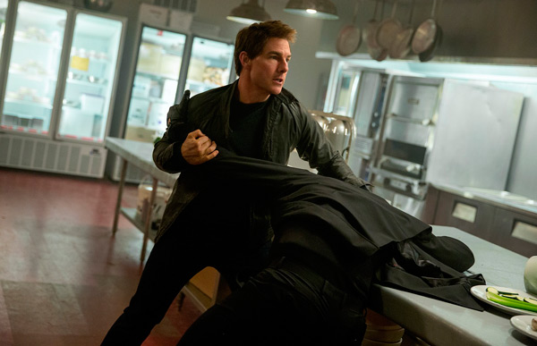 トム・クルーズ悪をねじふせる、映画『ジャック・リーチャー NEVER GO BACK』（エドワード・ズウィック監督）