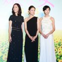 吉田羊、木村佳乃、黒木瞳監督のロングドレス全身写真、映画『嫌な女』完成披露プレミア試写会フォトコールにて