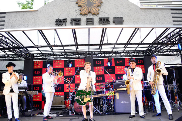 東京スカパラダイスオーケストラfeat.Ken Yokoyama生パフォーマンス披露！