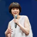 上野樹里、薬指のリングがキラリ、映画『青空エール』完成披露試写会舞台あいさつにて