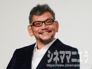 笑顔を見せた庵野秀明監督、映画『シン・ゴジラ』完成報告会見にて