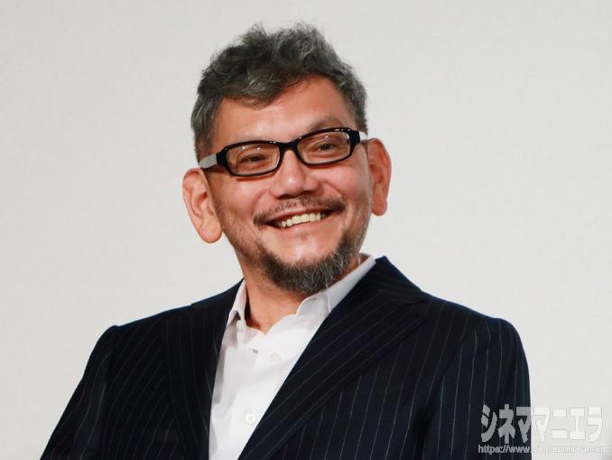 笑顔を見せた庵野秀明監督、映画『シン・ゴジラ』完成報告会見にて