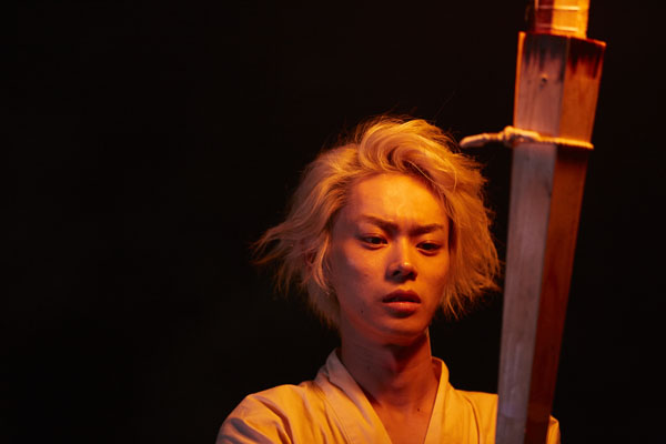 長谷川航一朗（菅田将暉）、映画『溺れるナイフ』（山戸結希監督）より