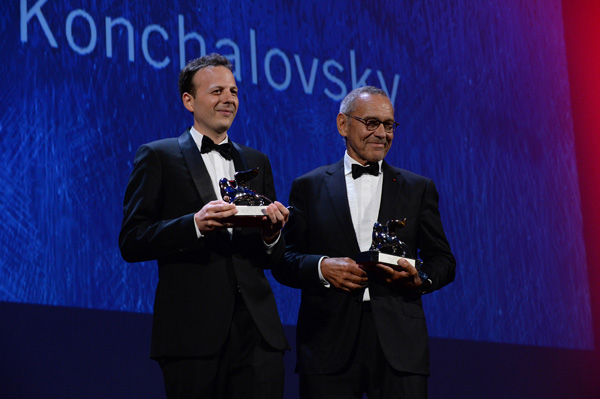 左からアマト・エスカランテ、アンドレイ・コンチャロフスキー