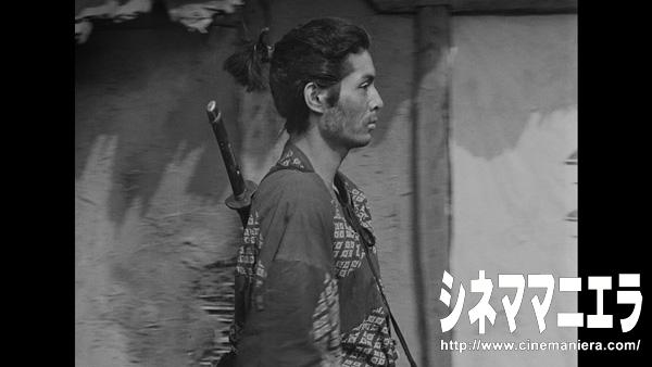 映画『七人の侍』に当時19歳の仲代達矢が侍に扮して出演するシーン