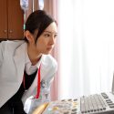 女性研修医・栂野真琴（北川景子）、連続ドラマW「ヒポクラテスの誓い」（WOWOW）より