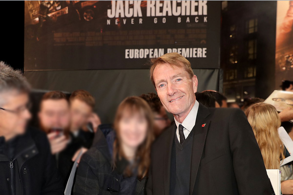 原作者リー・チャイルド氏、映画『ジャック・リーチャー NEVER GO BACK』ロンドンプレミアにて