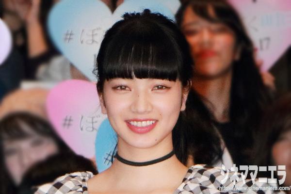 小松菜奈、映画『ぼくは明日、昨日のきみとデートする』完成披露にて