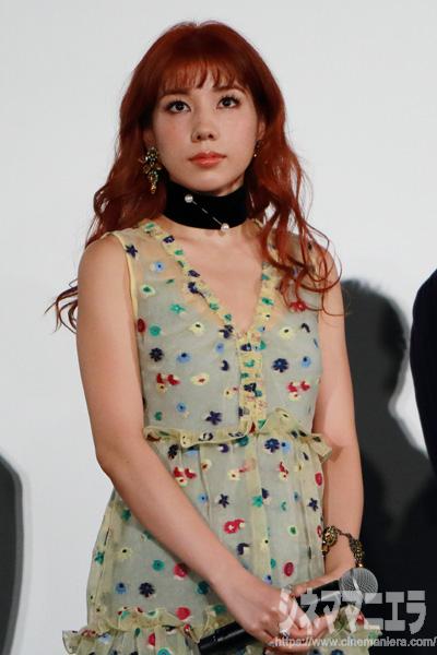 仲里依紗、映画『土竜の唄 香港狂騒曲』車のフロントガラス割り撮影エピソードを語る