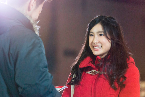 土屋太鳳、映画『８年越しの花嫁』（瀬々敬久 監督｜岡田惠和 脚本）メイキングより