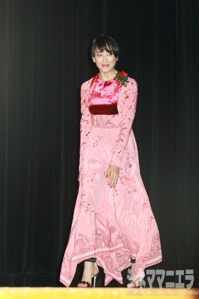 宮沢りえ（全身写真）、2016年 第90回キネマ旬報ベスト・テン授賞式