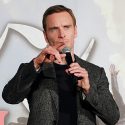マイケル・ファスベンダー来日し製作・主演映画『アサシン クリード』をアピール