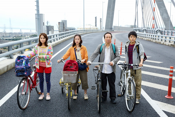 映画『サバイバルファミリー』（矢口史靖監督）