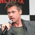 戦争の愚かさに言及するブラッド・ピット