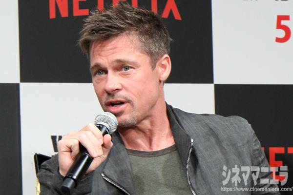 戦争の愚かさに言及するブラッド・ピット