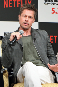 映画『ウォー・マシーン:戦争は話術だ!』来日記者会見