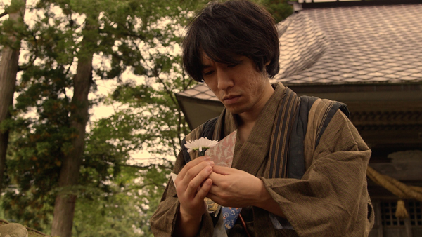 加藤大輔が演じる田吾作どん、映画『田吾作どんのいる村』より