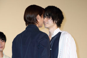 菅田将暉×野村周平 マジでキスする２秒前！