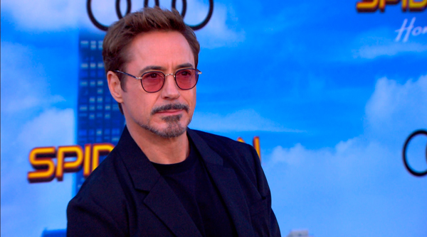 ロバート・ダウニーJr.、 映画『スパイダーマン:ホームカミング』ワールドプレミア